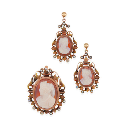 Bonhams : AN ANTIQUE 14K BI-COLOR GOLD, AGATE CAMEO AND PEARL BROOCH ...