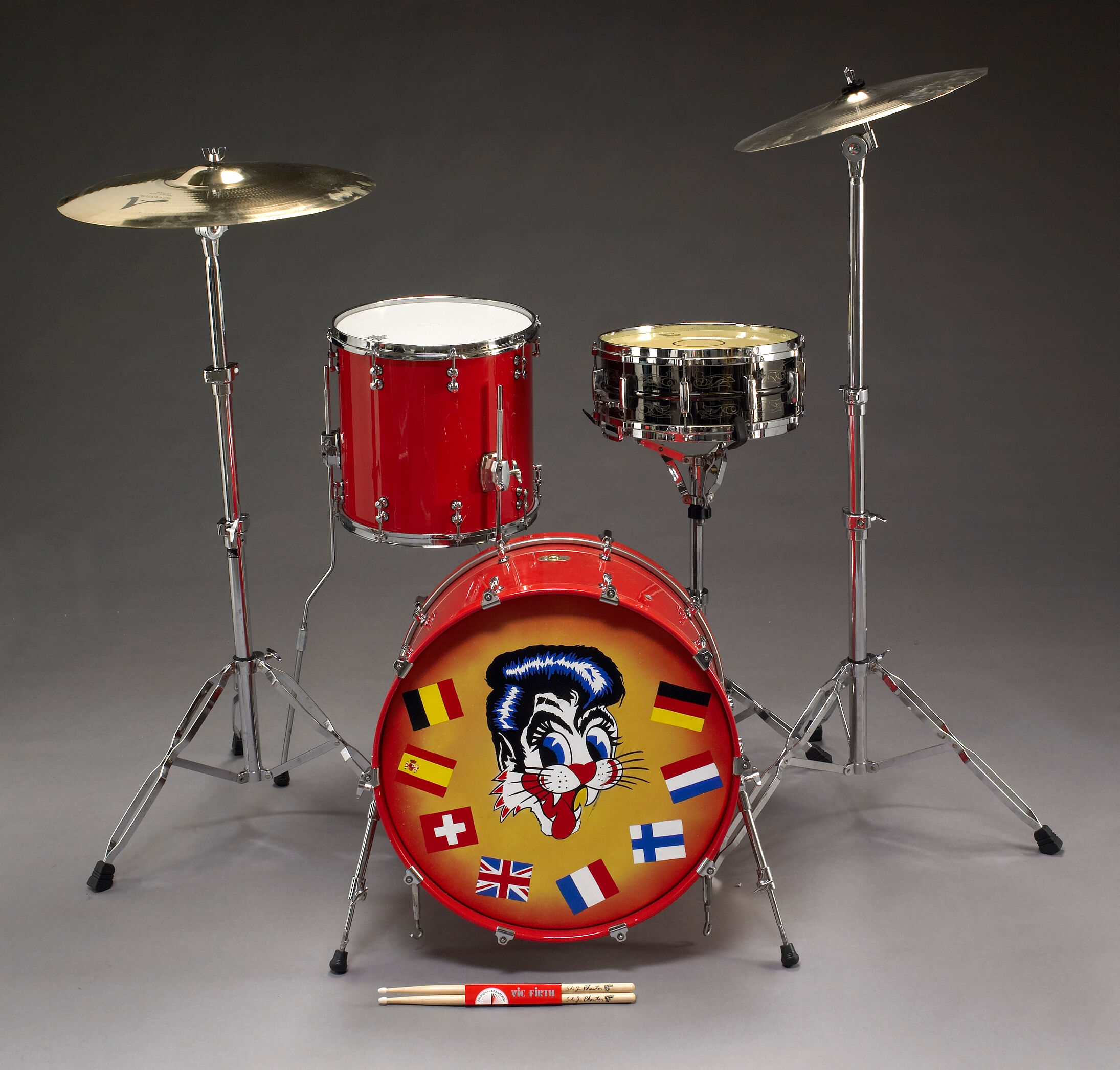 Bonhams : A Slim Jim drum set from The Stray Cats