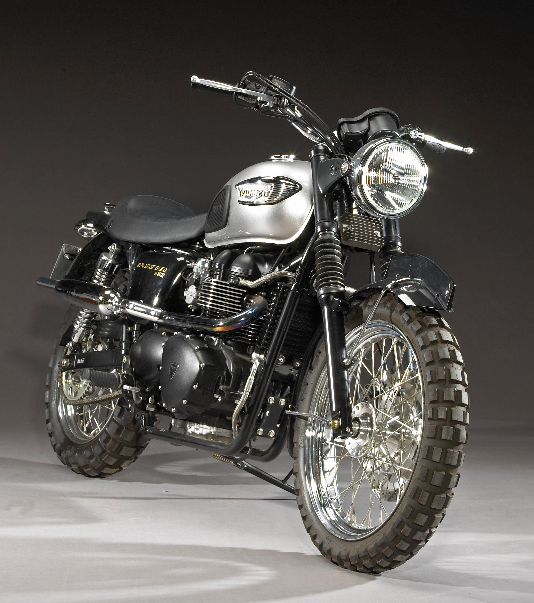 The ex-Mission Impossible III,c.2005 Triumph 865cc ... - Bonhams Cars, حجم الصورة 2127x2400