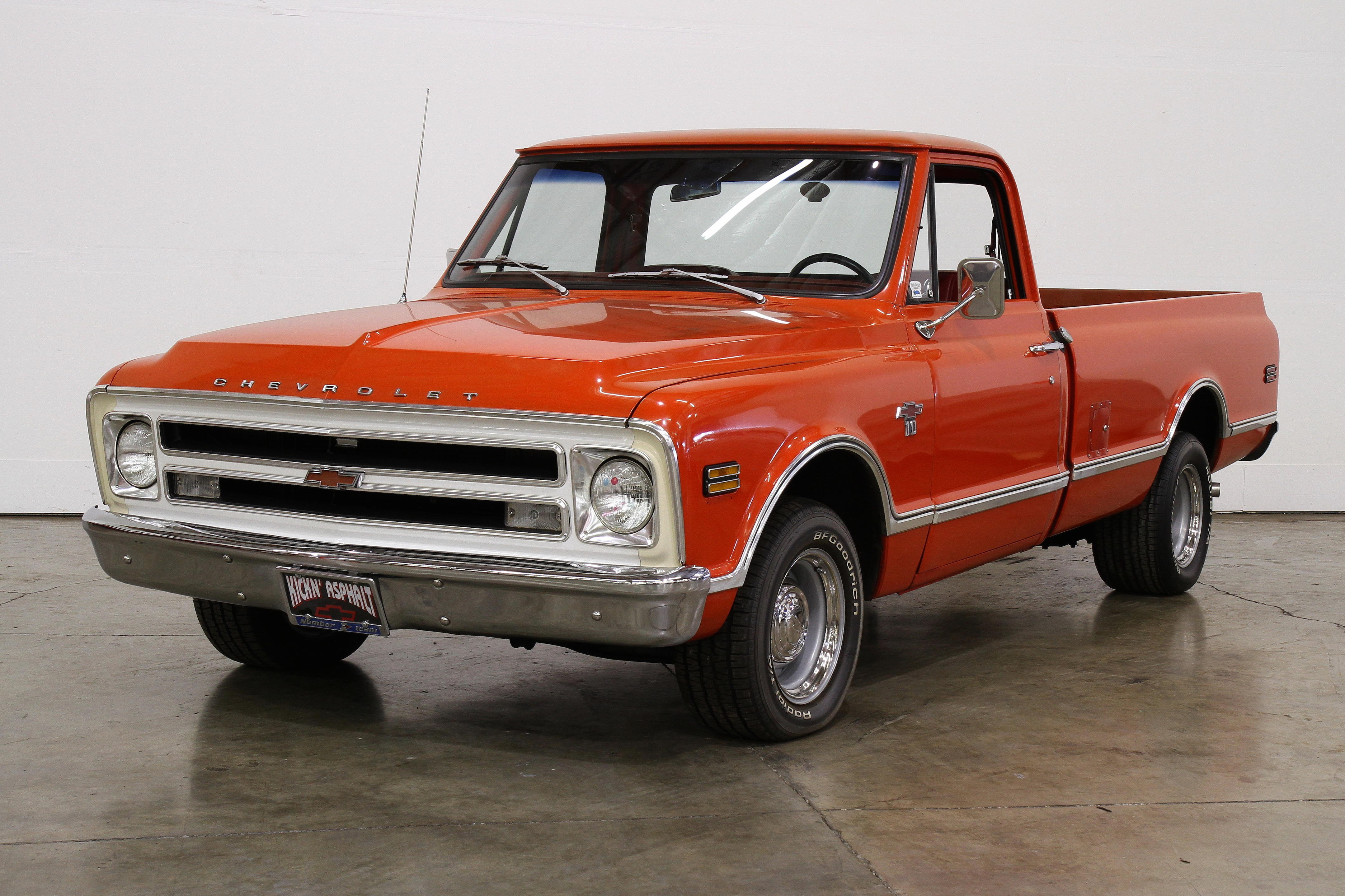 R-m様 Bonhams Cars : 1968 Chevrolet C10 Pickup Chassis no