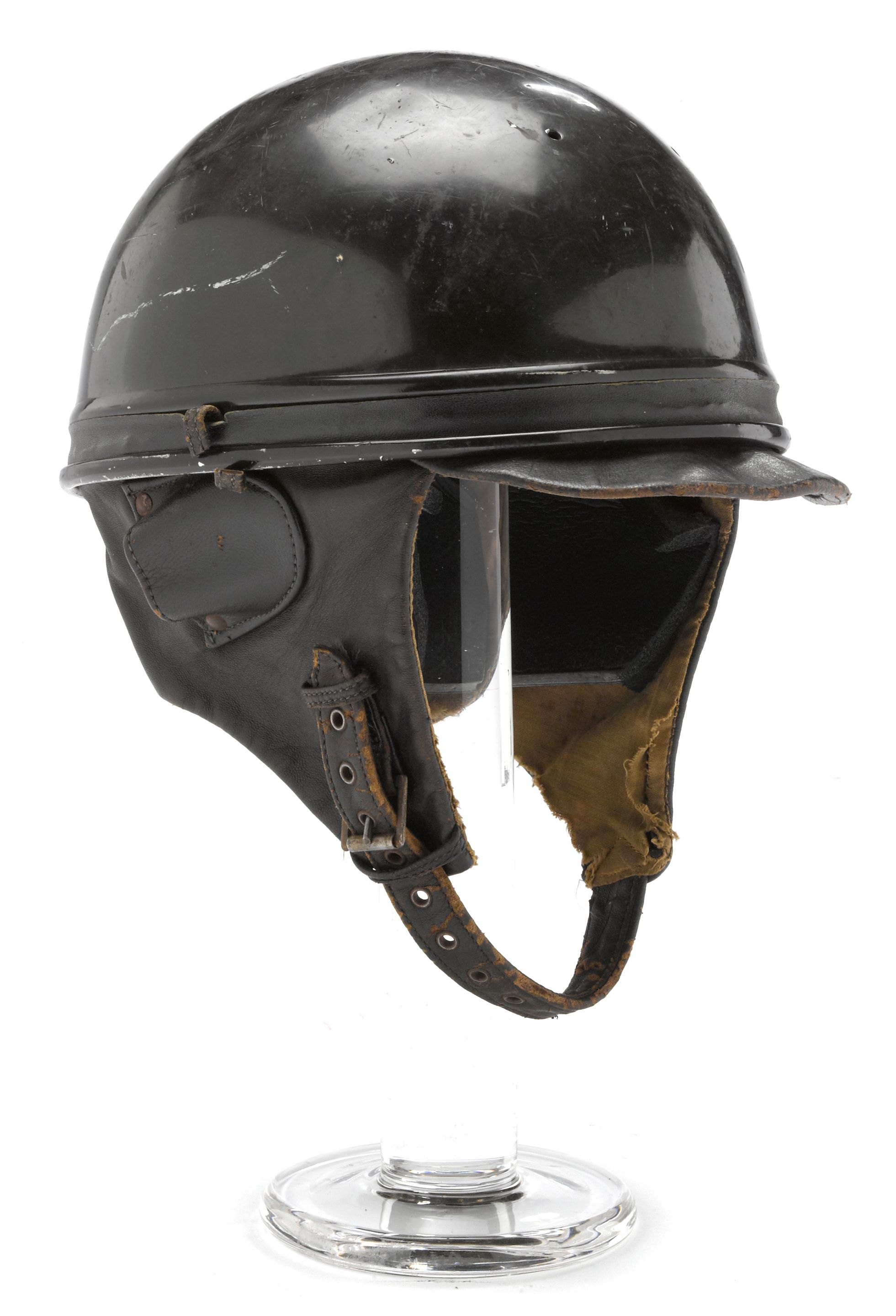 Bonhams Cars : A 1930s era 'Geno of Paris' lightwheight crash helmet,