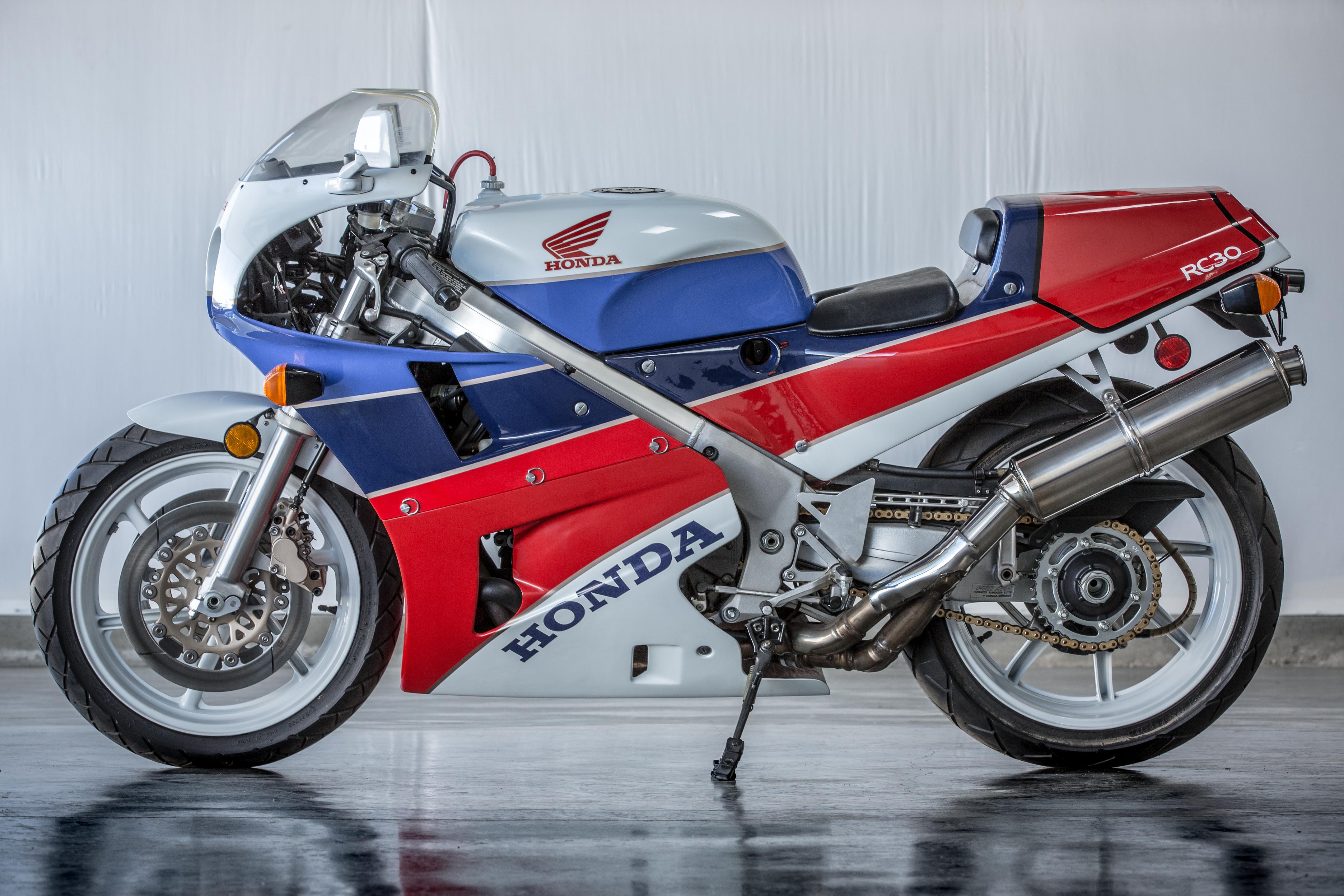 1989 Honda VFR750R Type RC30