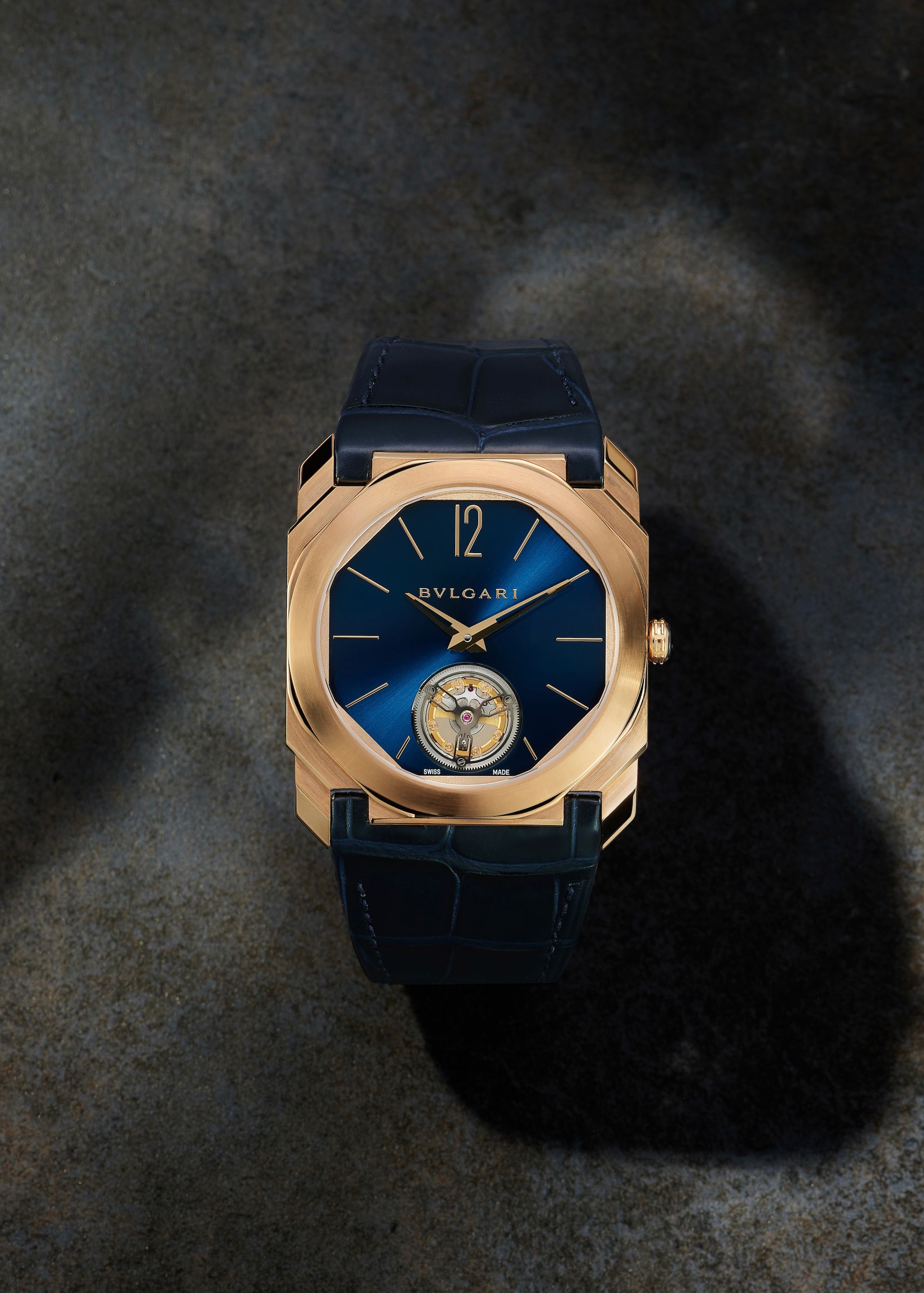 Bonhams A RARE LIMITED EDITION 18K ROSE GOLD MANUAL